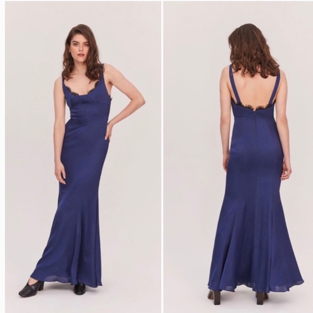 NWT, Fame & Partners,  Ara Satin Gown Navy 6L